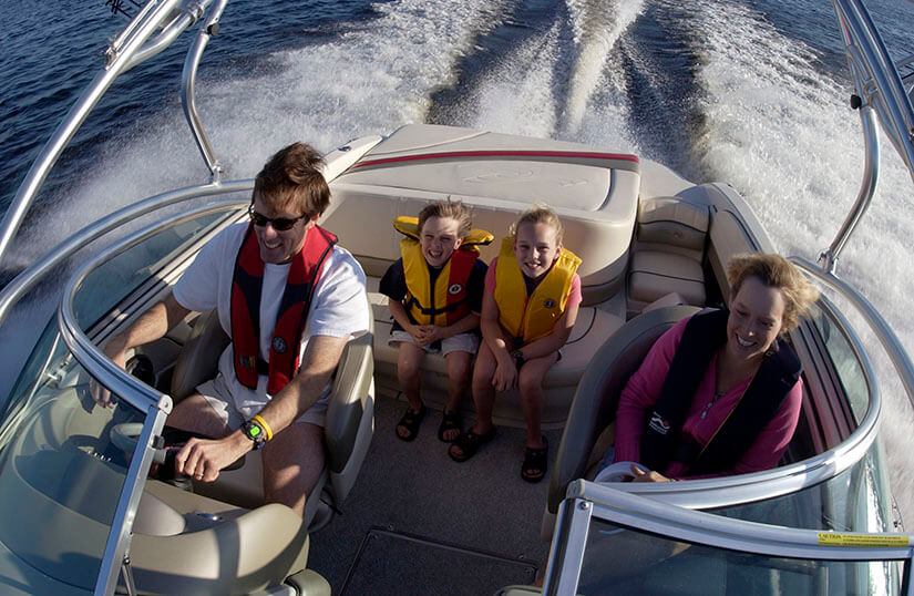 Tips-for-safe-boating-web.jpg